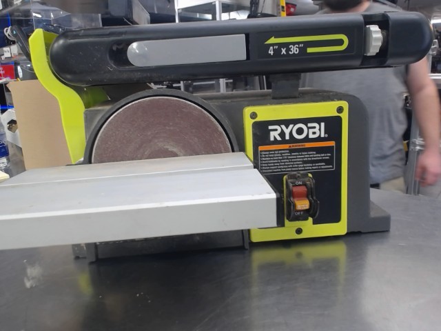 Belt and disc sander