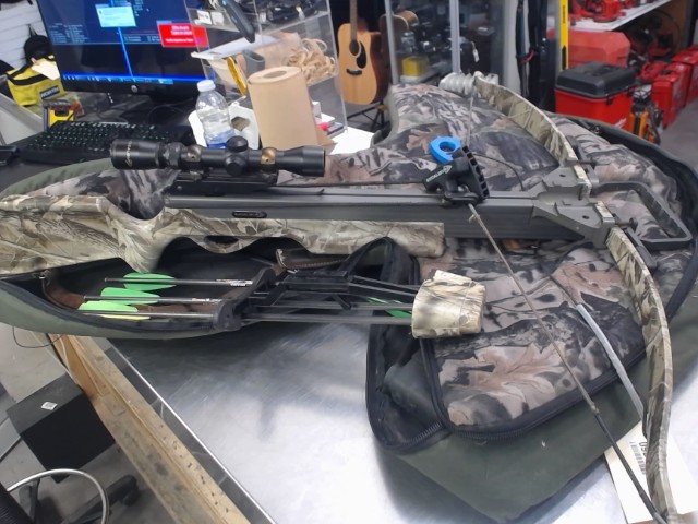 Crossbow +scope exocet200 +case mou