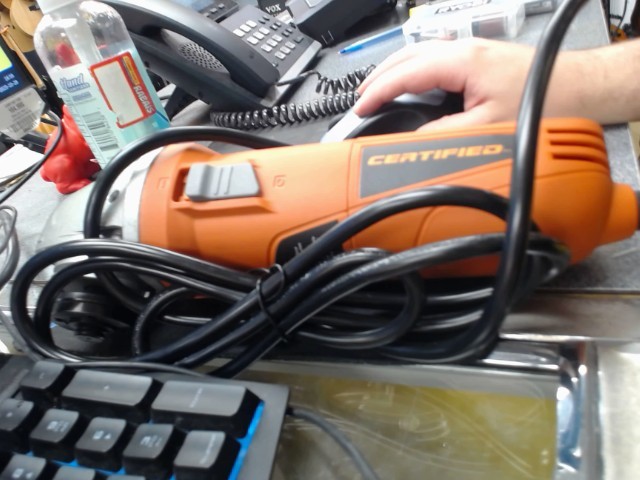 Grinder 5.5a corded ssingle