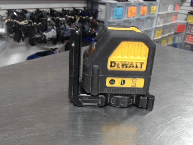 Laser dewalt a batt no batt/chrg