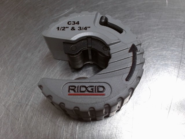 Coupe tuyaux ridgid 1/2& 3/4
