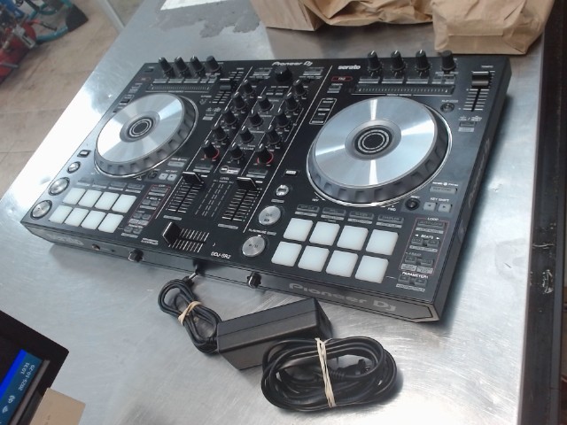 Dj controller + fil ds sac poubelle