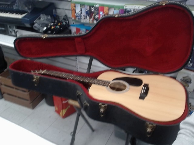 Guitar acoustique sigma dm-st