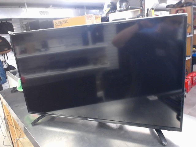 Smart tv 40 pouces+man