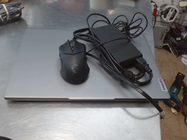 Ultra 9 32gbram 1to ssd rtx4050+acc dsbo