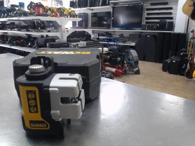 Laser chalkline+acc dcase