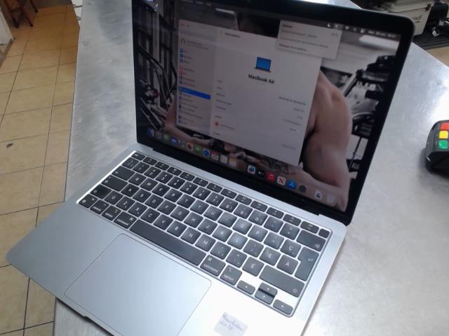 Mac book air m1 8gram 256gb