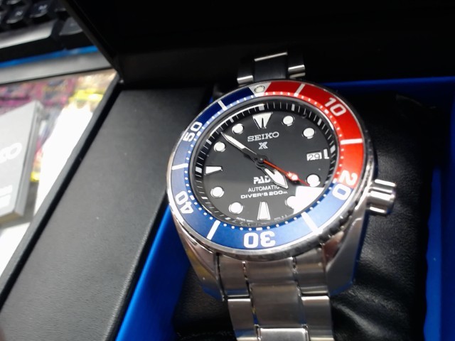 Montre omega special edition padi