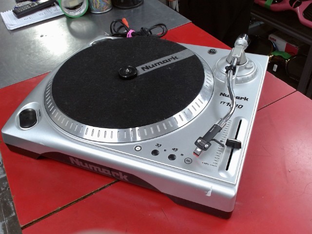 Table tournante numark