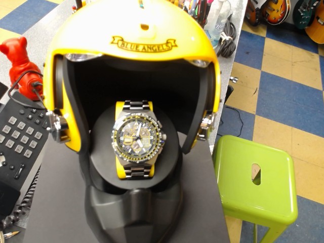 Collector mens citixen watch in box new