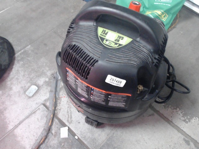 Compresseur electrique 6gal noir vert