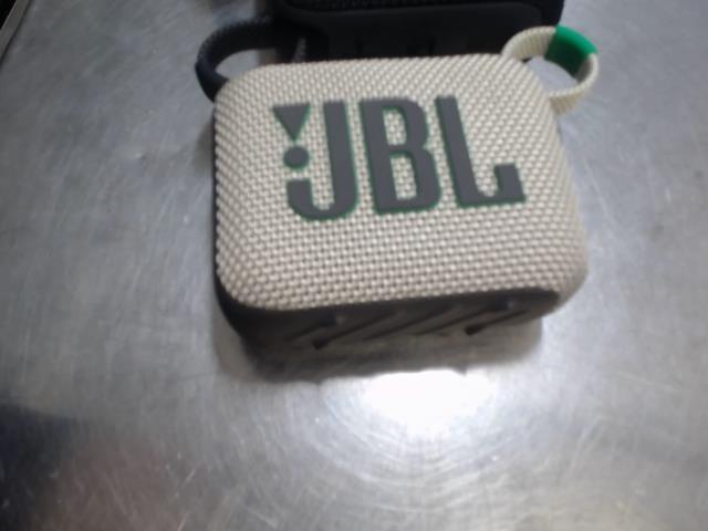 Go 4 jbl vert