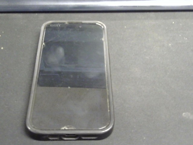 Phone 15 pro max avec case