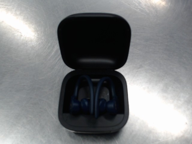 Boitier noir ecouteur blue