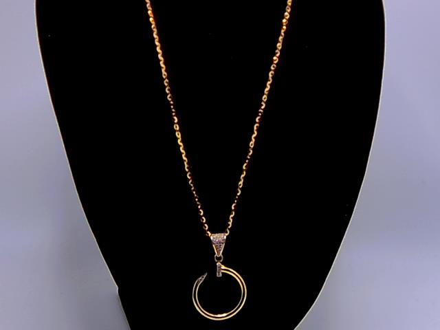 CHAINE EN OR 10KT AVEC PENDENTIF 