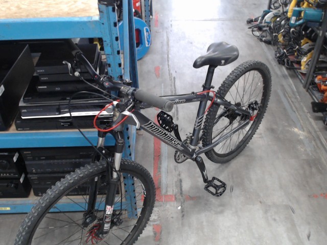 Velo suspension avant/double frein disqu