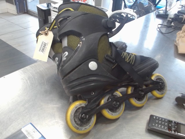 Paire de patin a roues allignes