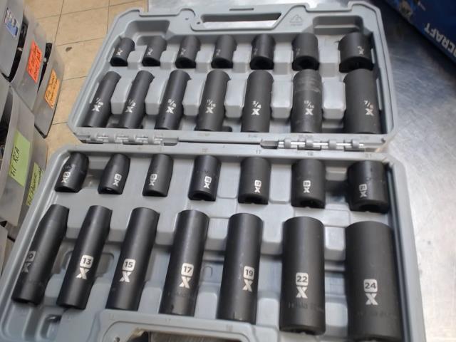 Kit 28 douilles ds case gris