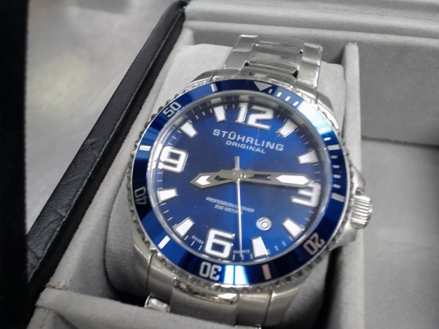 Montre bleu