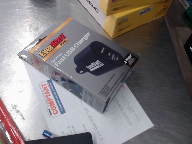 Power pour voiture usb