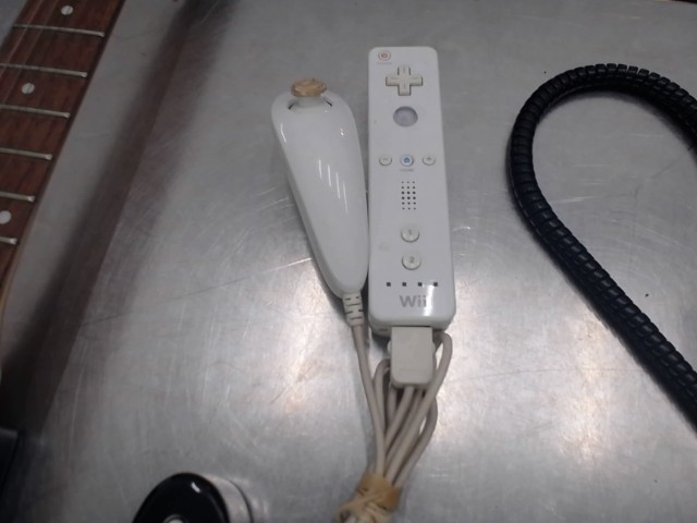 Manette de wii+nunchuck