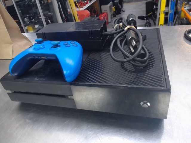 Xbox one + manette +fils