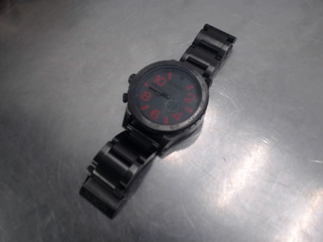 Montre nixon noir