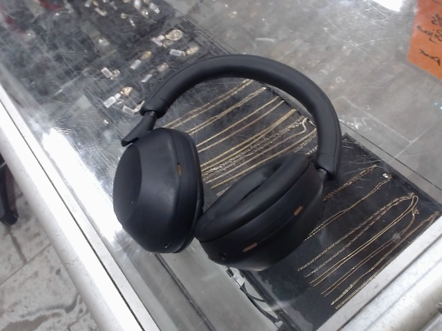 Paire d'couteur bluetooth no acc