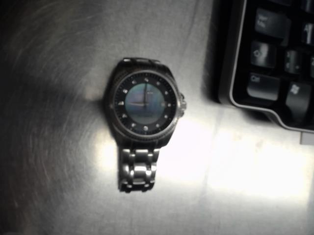 Montre fiyta manque des lettre