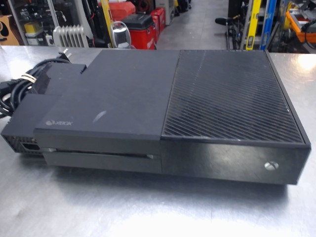 Xbox one first gen avec fils pas de man