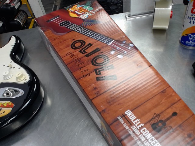 Ukull concert slim zebra en boite