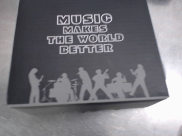 Guitar/bass effector leo jaymz silverbox