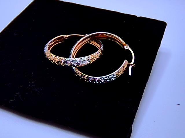 BOUCLES D OREILLES EN OR 10KT