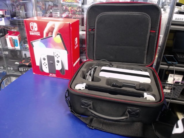 Console +accessoires