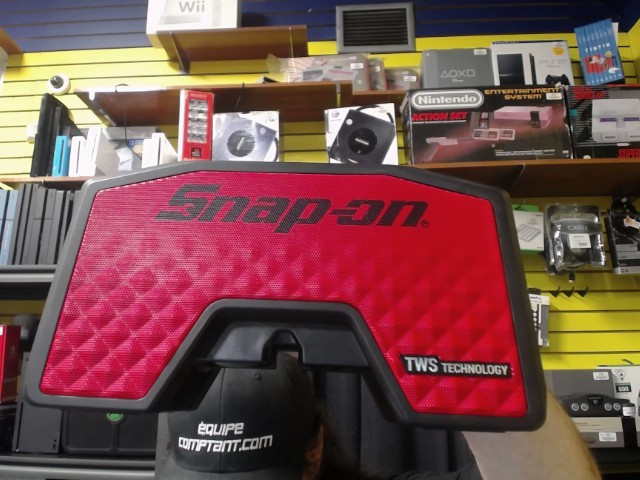 Radio snap-on bt tws
