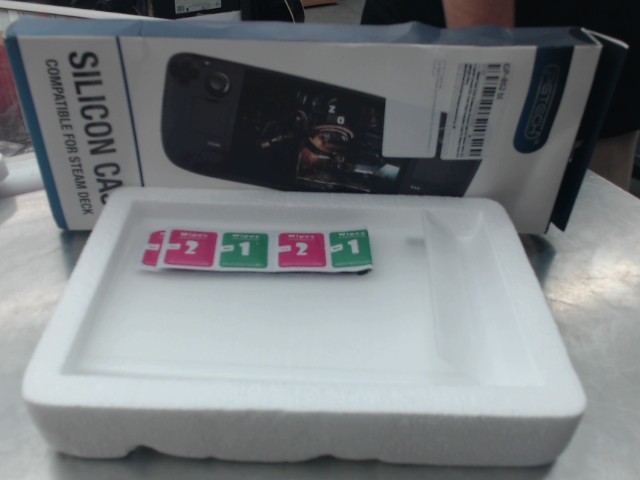 Case en silicon avec ecran protecteur