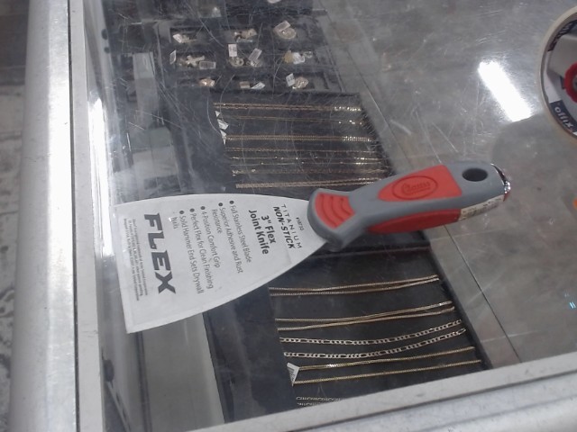 Grattoire mural flexible 3