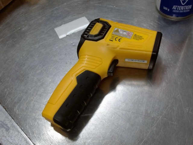 Thermometre infrarouge