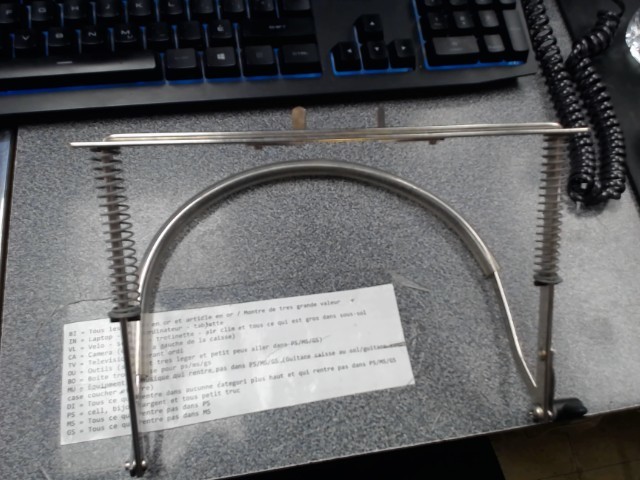 Harmonica neck support