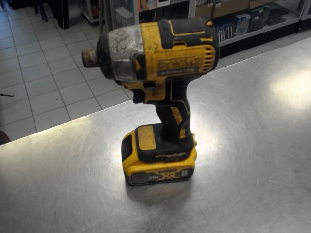 Drill dewalt avec batterie