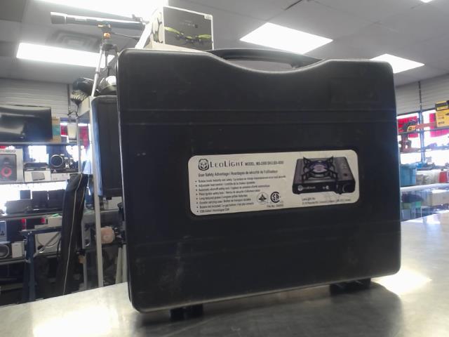 Four portatif in case