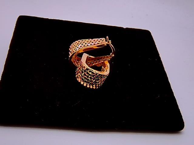 BOUCLES D OREILLES EN OR 14KT 