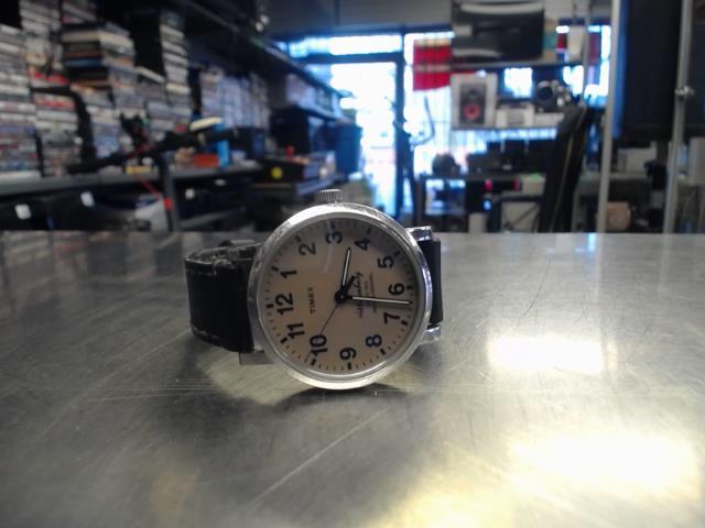 Montre timex
