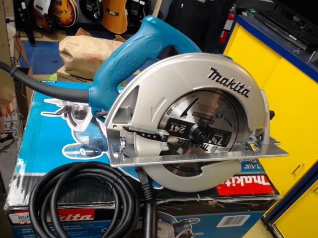 Makita scie circulaire sans fils new