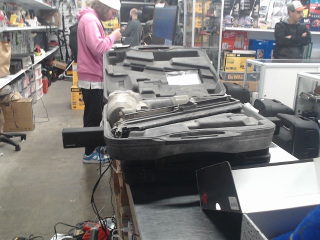 Gun a clou a air porter cable