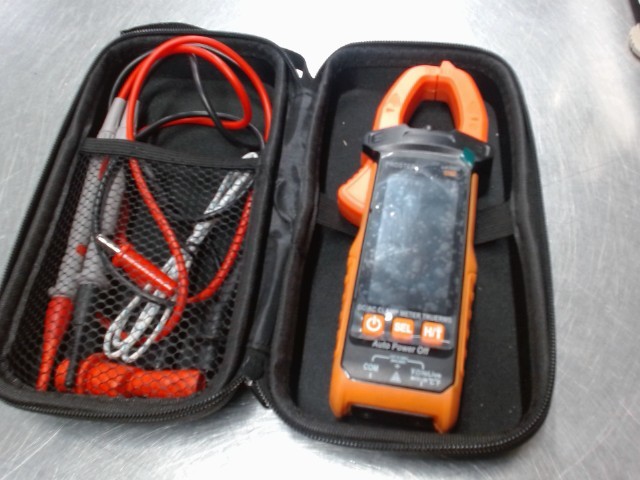 Dc/ac digital clamp meter