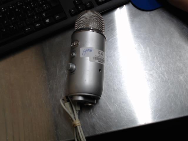 Micro blue yeti