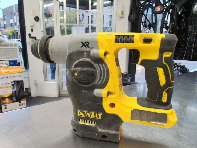 Hammer brushlessb ave batterie