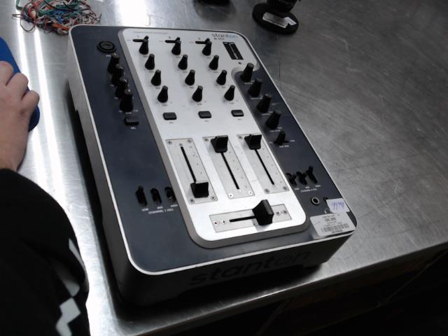 3 channel dj 10'' + power