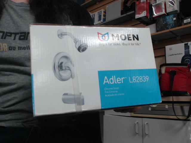 Chorme finished robinet